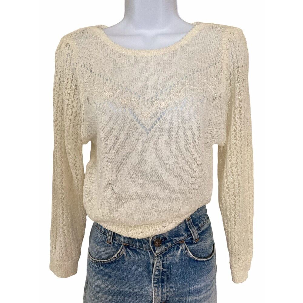 Vintage 70s 80s Boho Cottage Preppy Cream White Thin Knit Embroidered Sweater